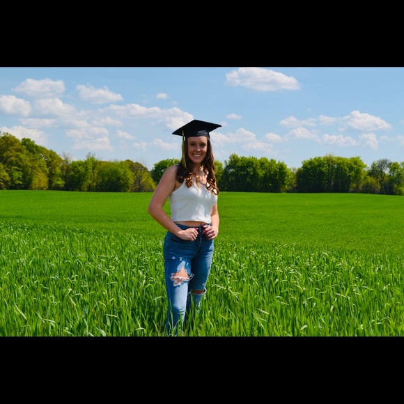 Meet your Posher, Allie - Picture 6 of 7